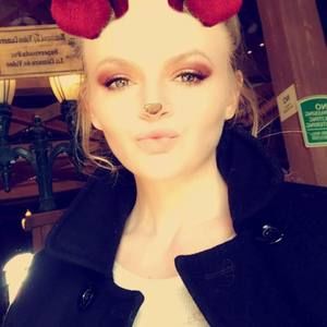 Meet your Posher, Leeanne